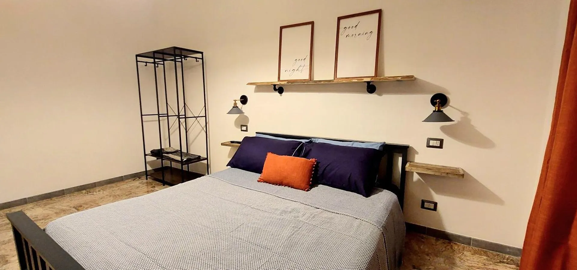 Hotel La Casa Di Angela Montepulciano Stazione 0*,  Italia